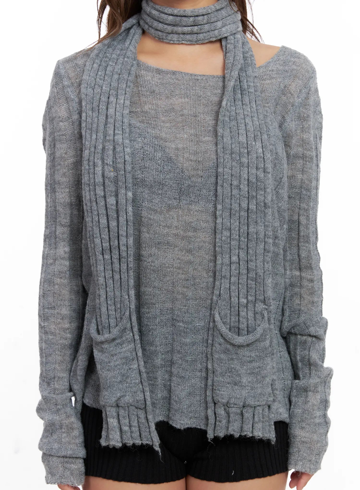 Round Neck Long Sleeve Scarf Top CS524