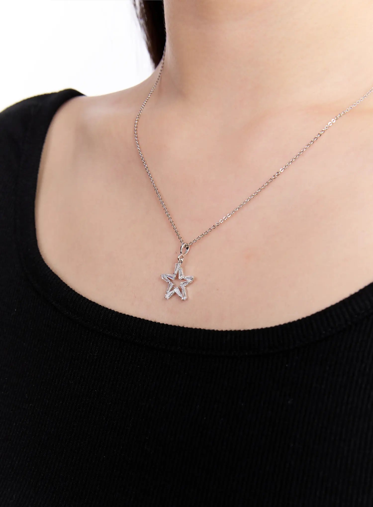 Elgao Cubic Necklace IU527