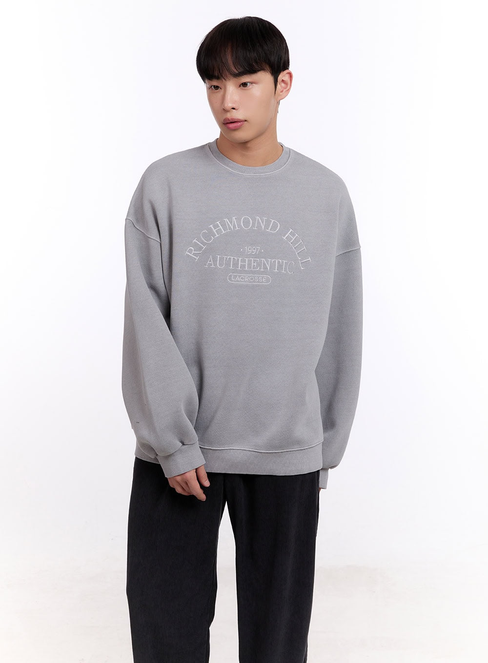 Men's Embroidered Crew Neck Sweatshirt IM512