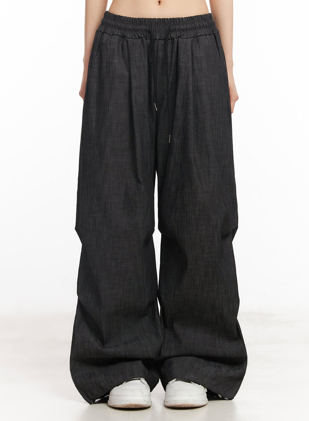 Pintuck Denim Sweatpants IY529