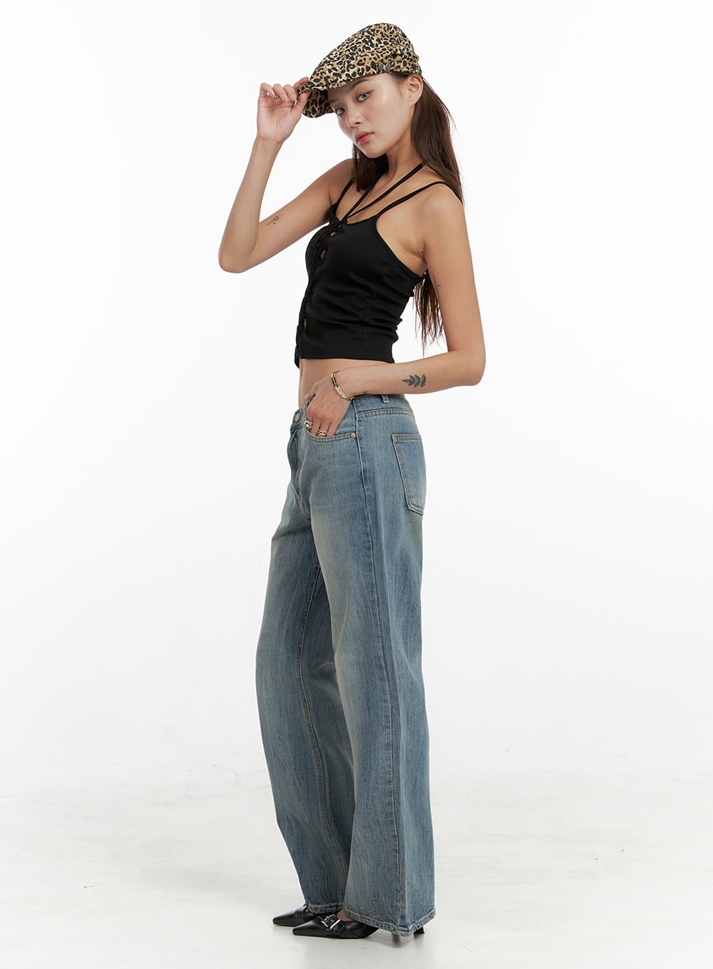 Solid Straight Jeans CL405