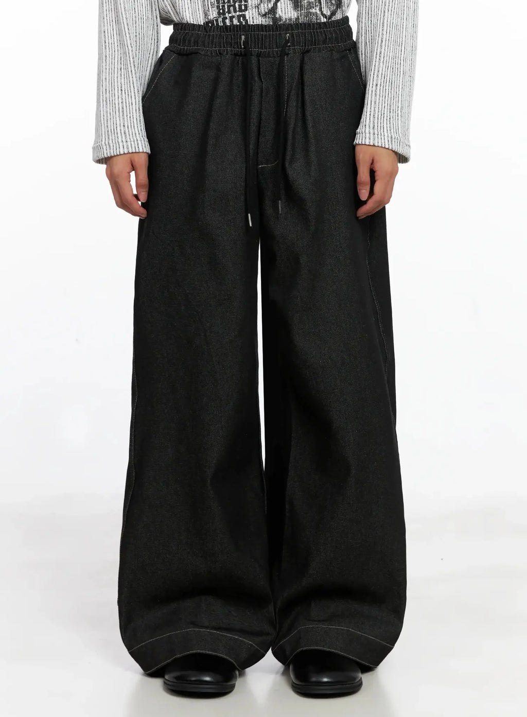 Men's Dark Denim Wide Pants IO517