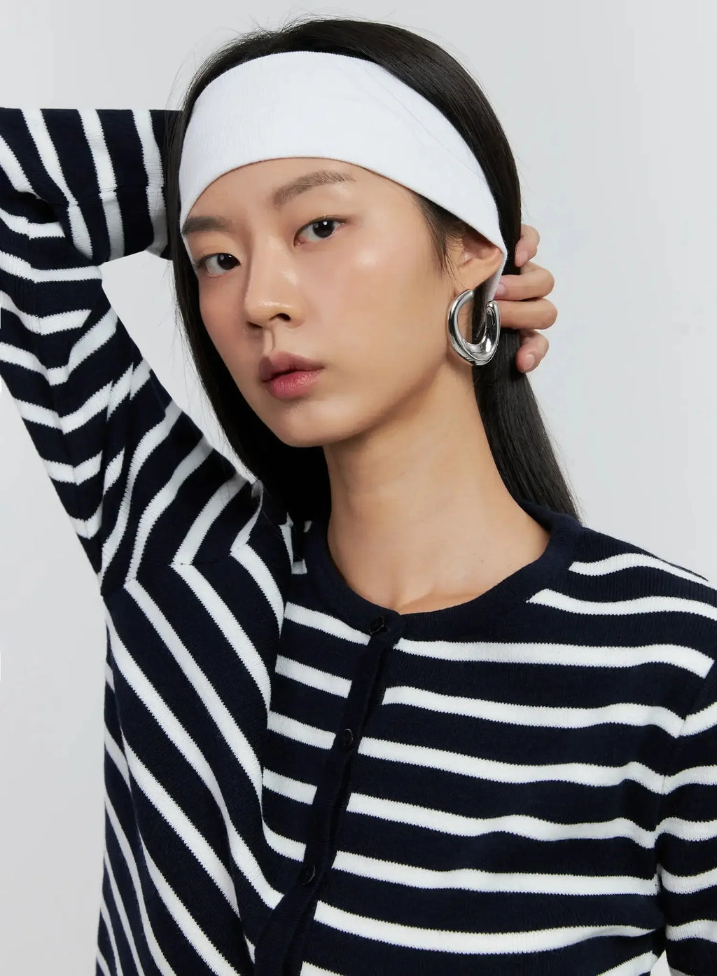 Bold U-Shaped Earrings IS515