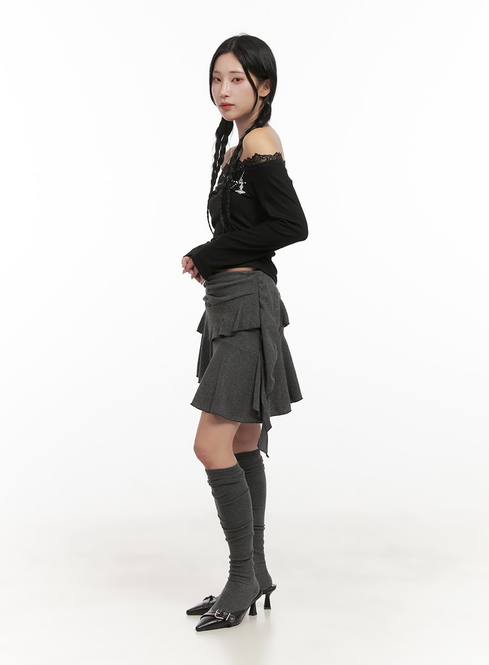 Off-Shoulder Long Sleeve Crop Tee CD410