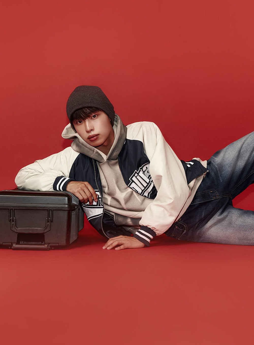 Graphic Nylon Zip Up Varisty jacket  IO420