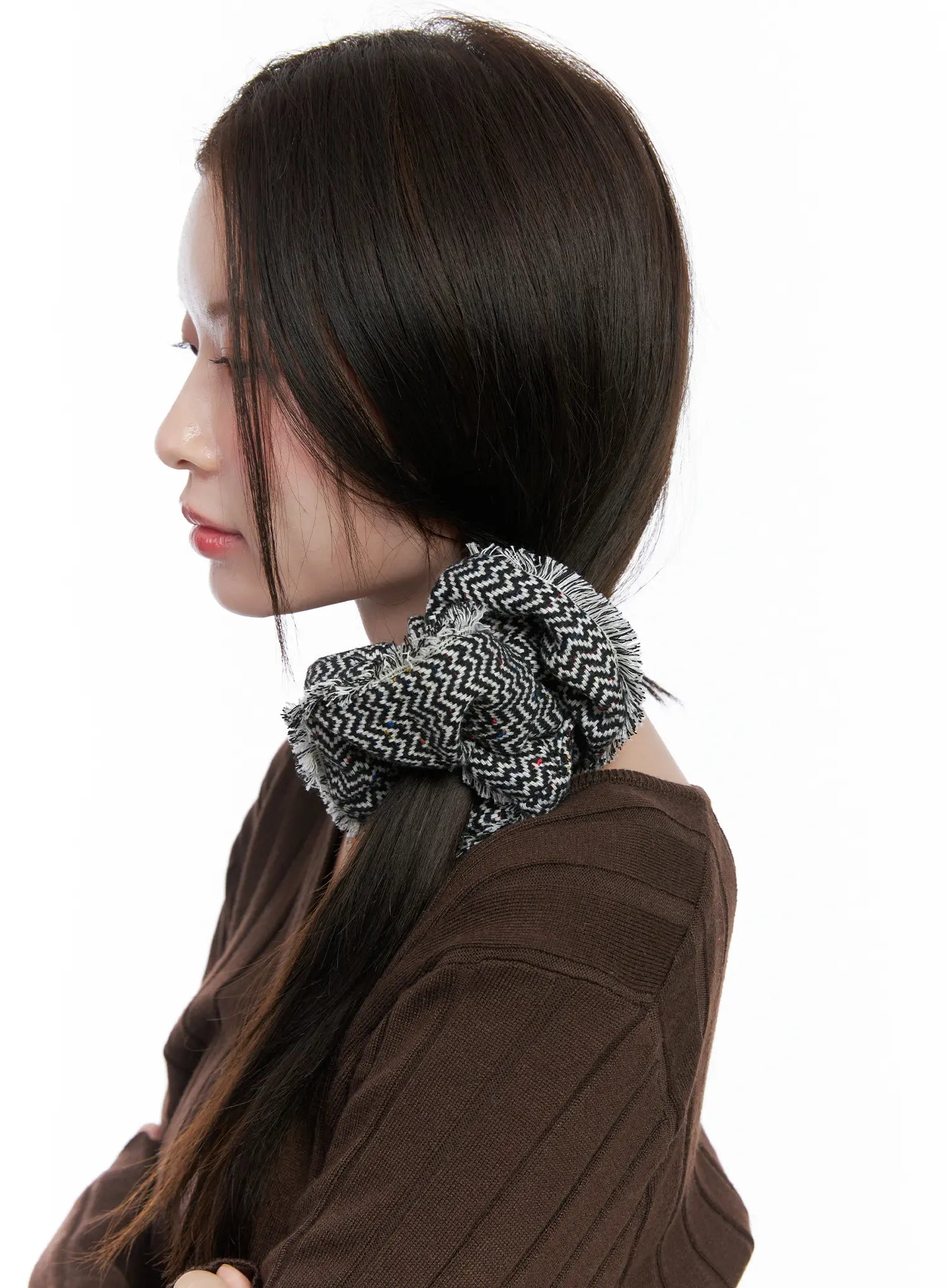 Fringe Zigzag Pattern Scrunchie CO506