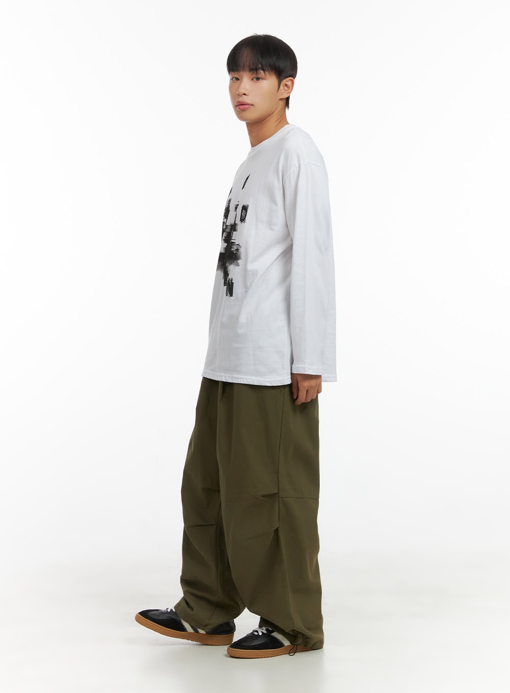 Men's Solid Pintuck Wide Leg Trousers CO408