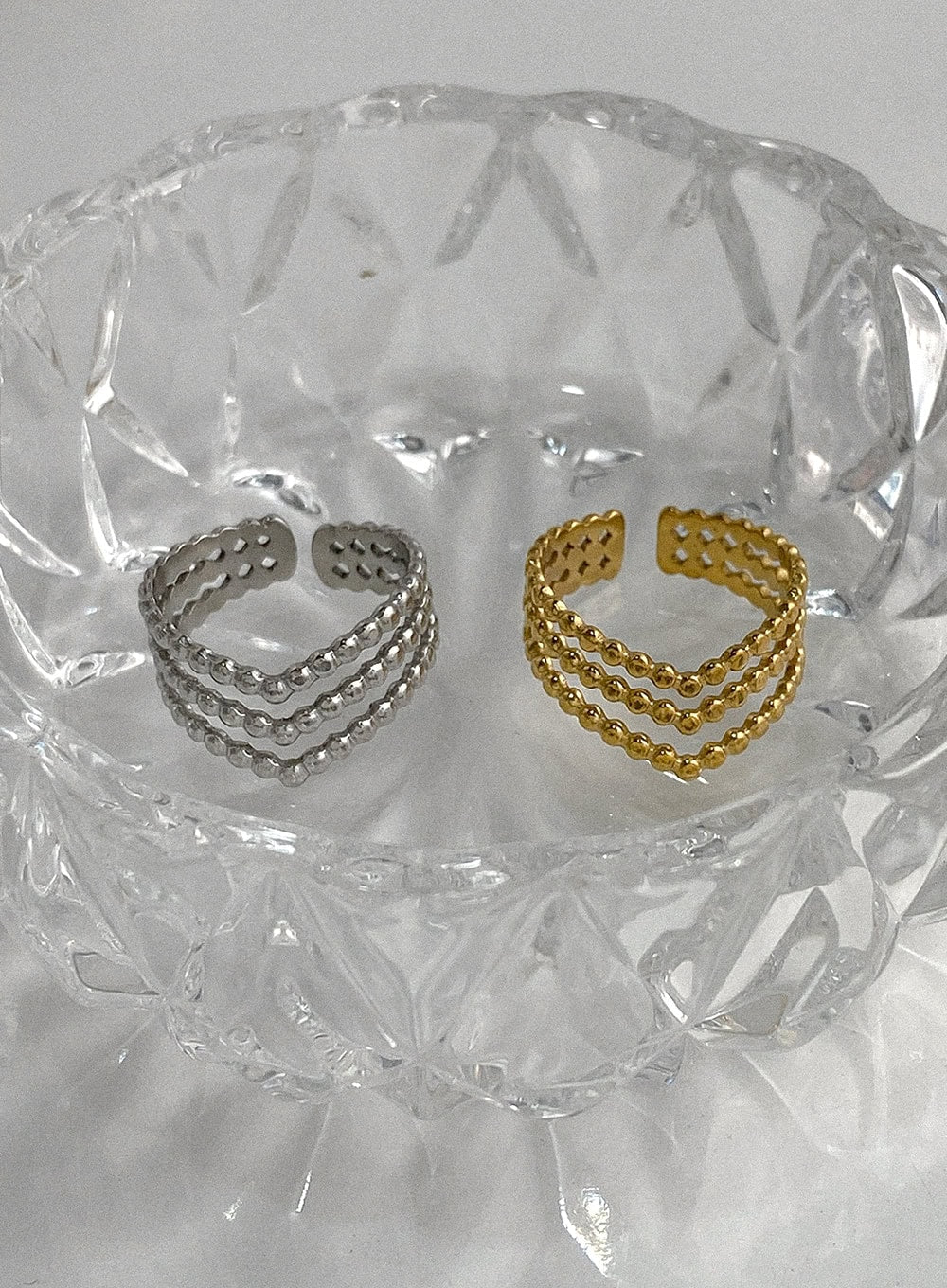 Mozart Triple Point Ring IA524