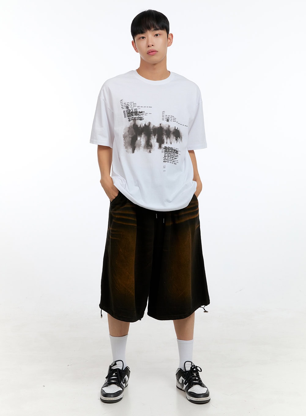 Men's Graphic Round Neck Cotton Tee IG416