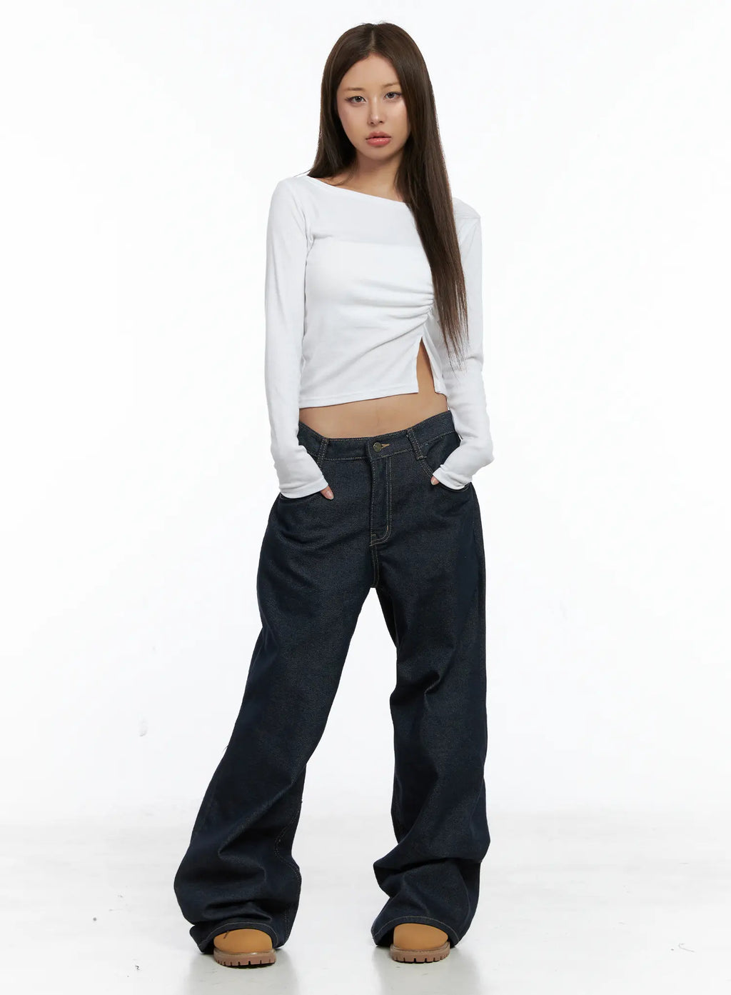 Side-Slit Long Sleeve Crop Top CS505