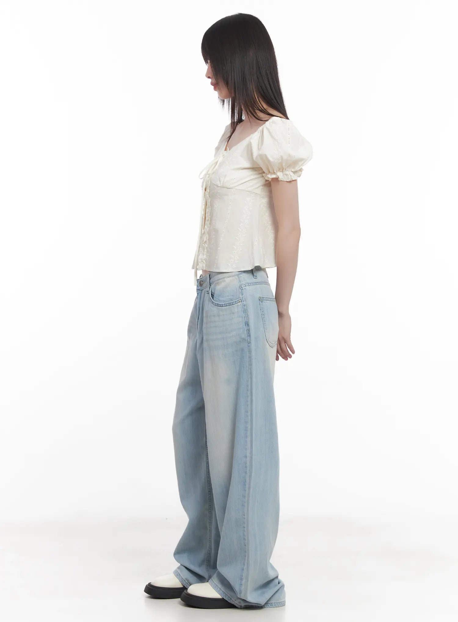 Garam Washed Wide-Leg Jeans CU518