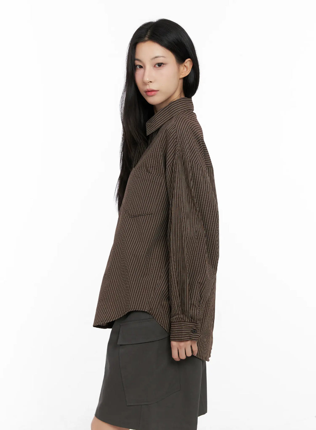 Relaxed Fit Striped Button-Up Long Sleeve Shirt CG526