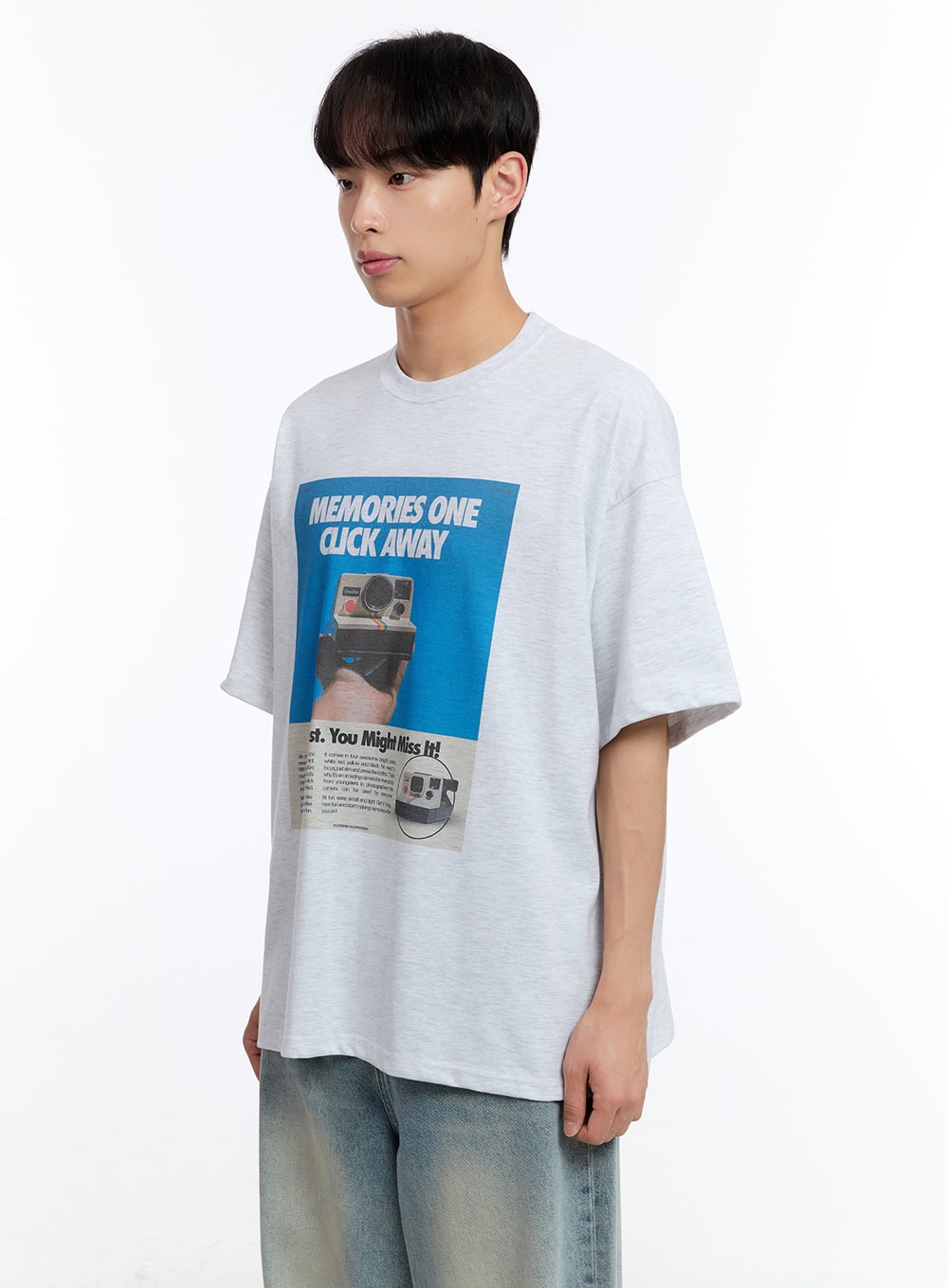 Men's Camera Graphic T-Shirt IY529