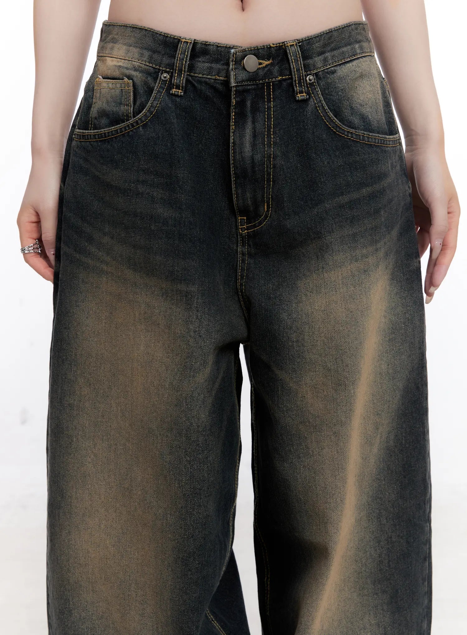 Sylvia Vintage Washed Baggy Jeans CO501