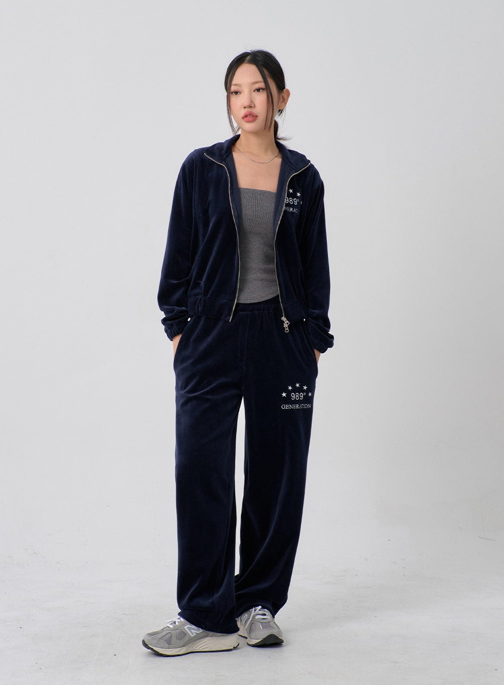 Lettering Embroidery Velvet Two Way Zipper Sweatshirt CN10