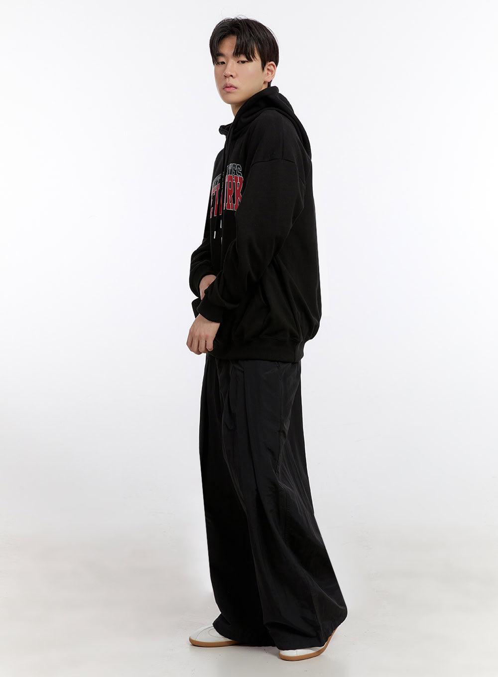 Men's Wide-Leg Windbreaker Pants IM525