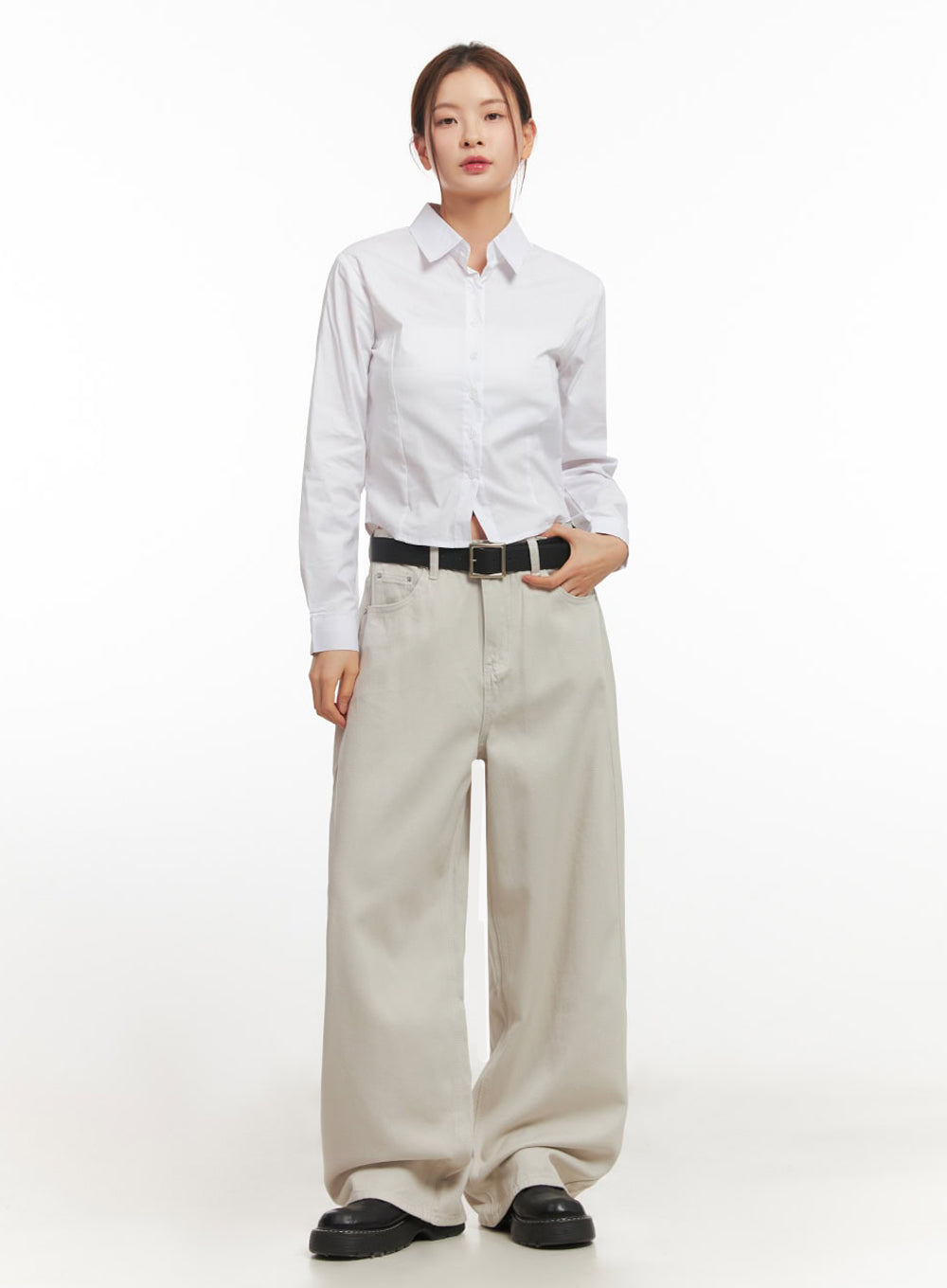 Slim-Fit Cropped Collared Button-Up Shirt IM513