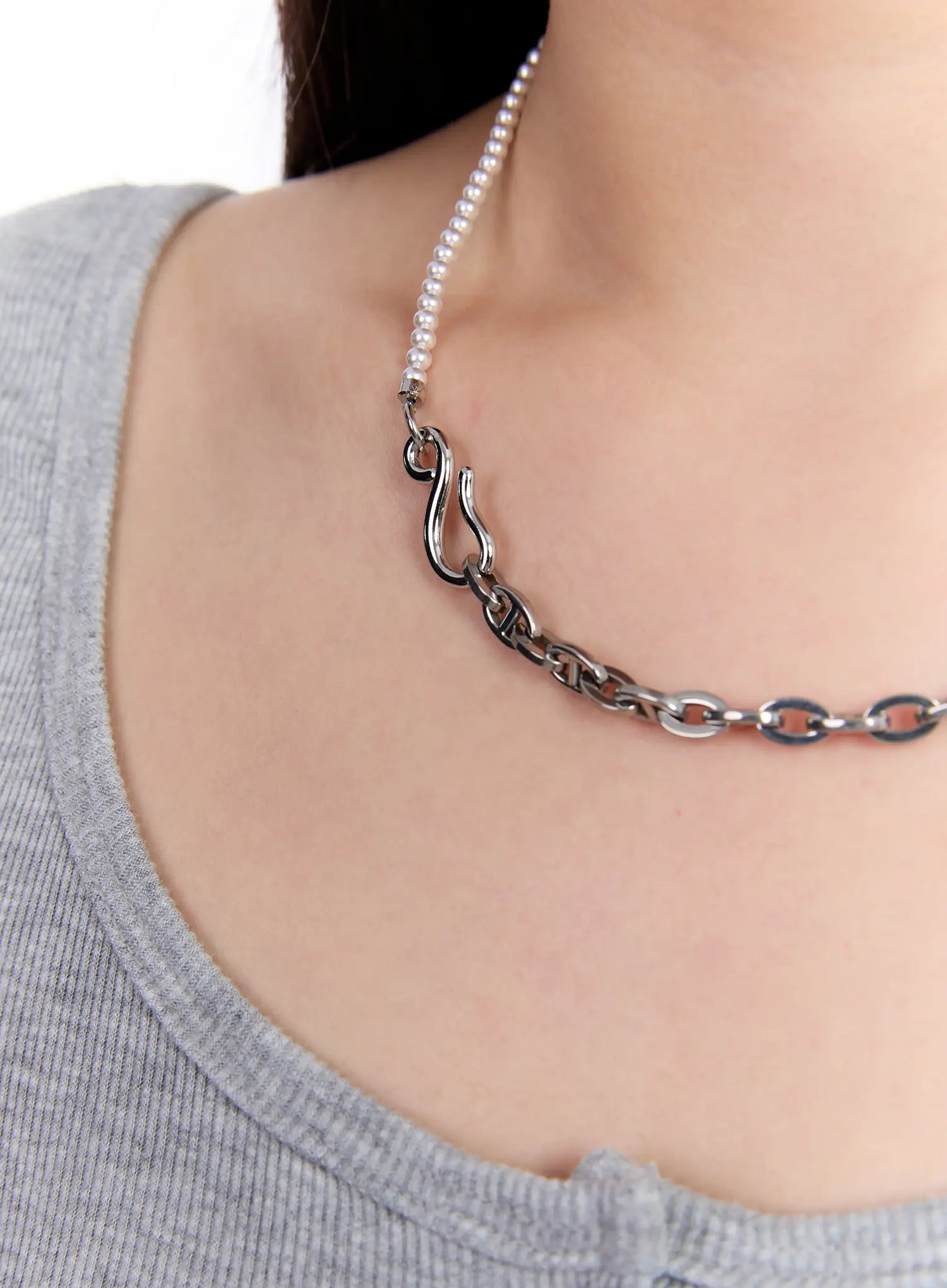 Aijowa Necklace IU527