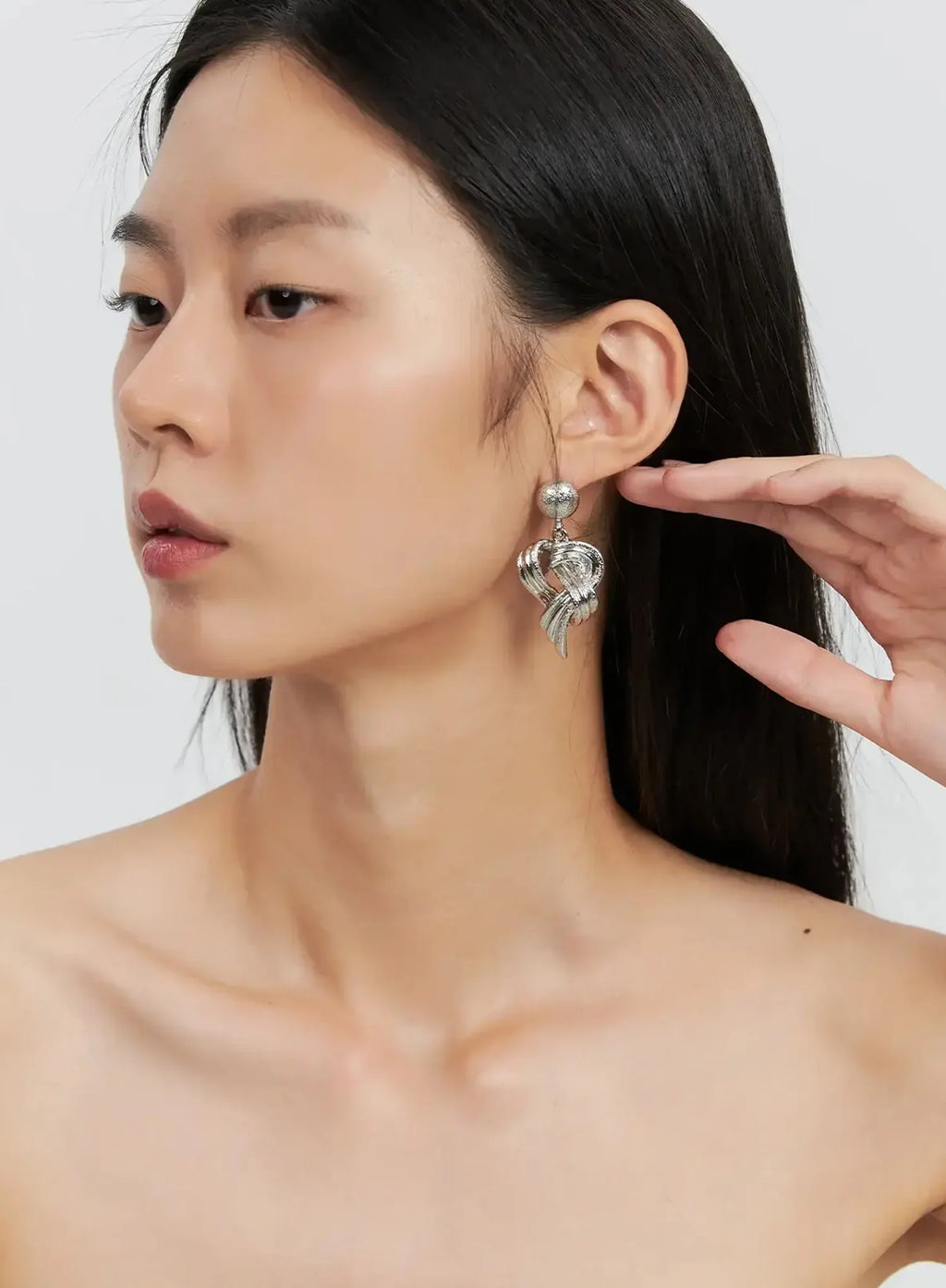 Bold Knot Earrings IS515