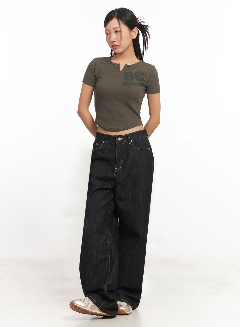 Tomboy Graphic Crop Top IA524