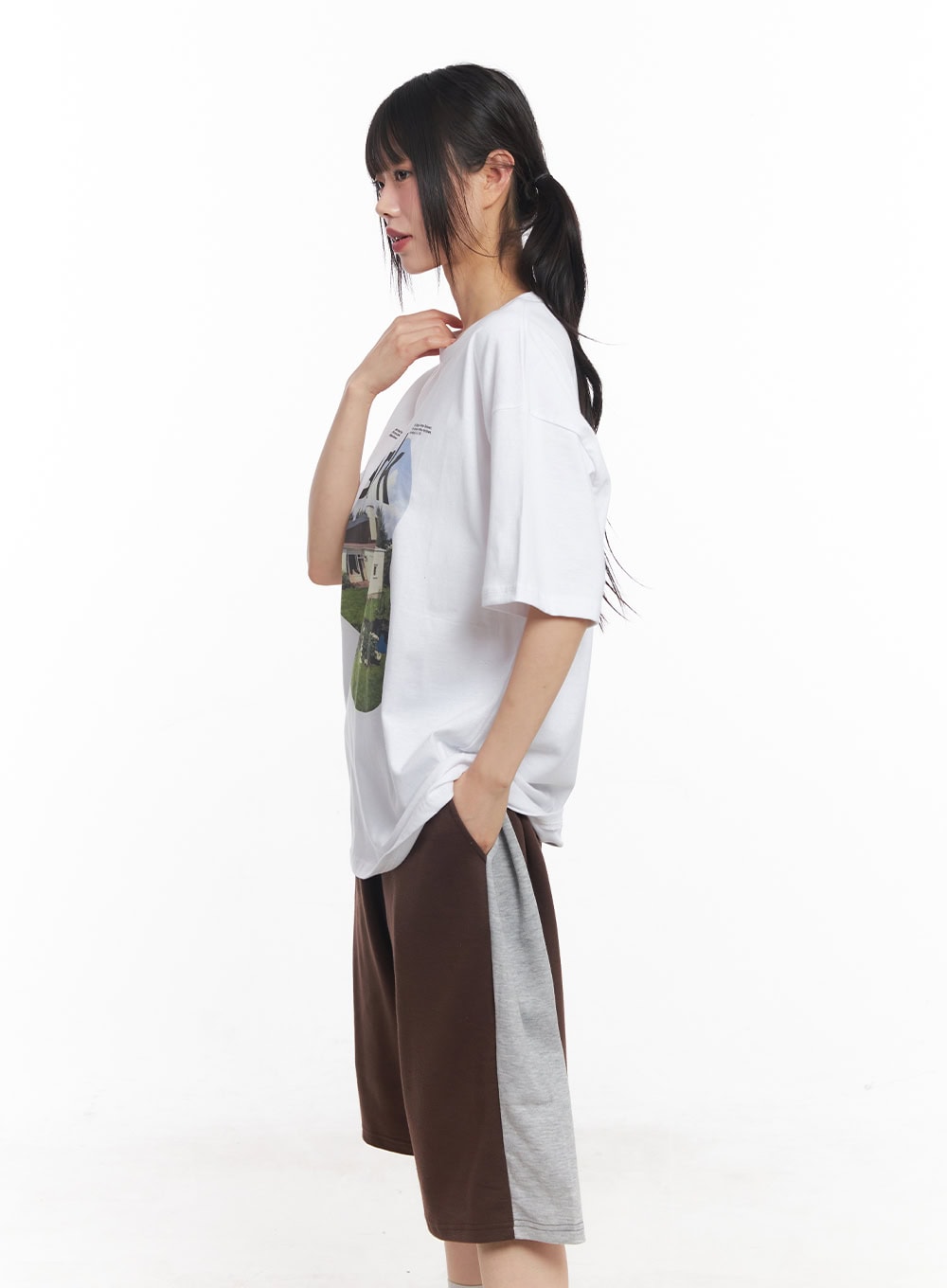 Round-Neck Graphic Tee CY512