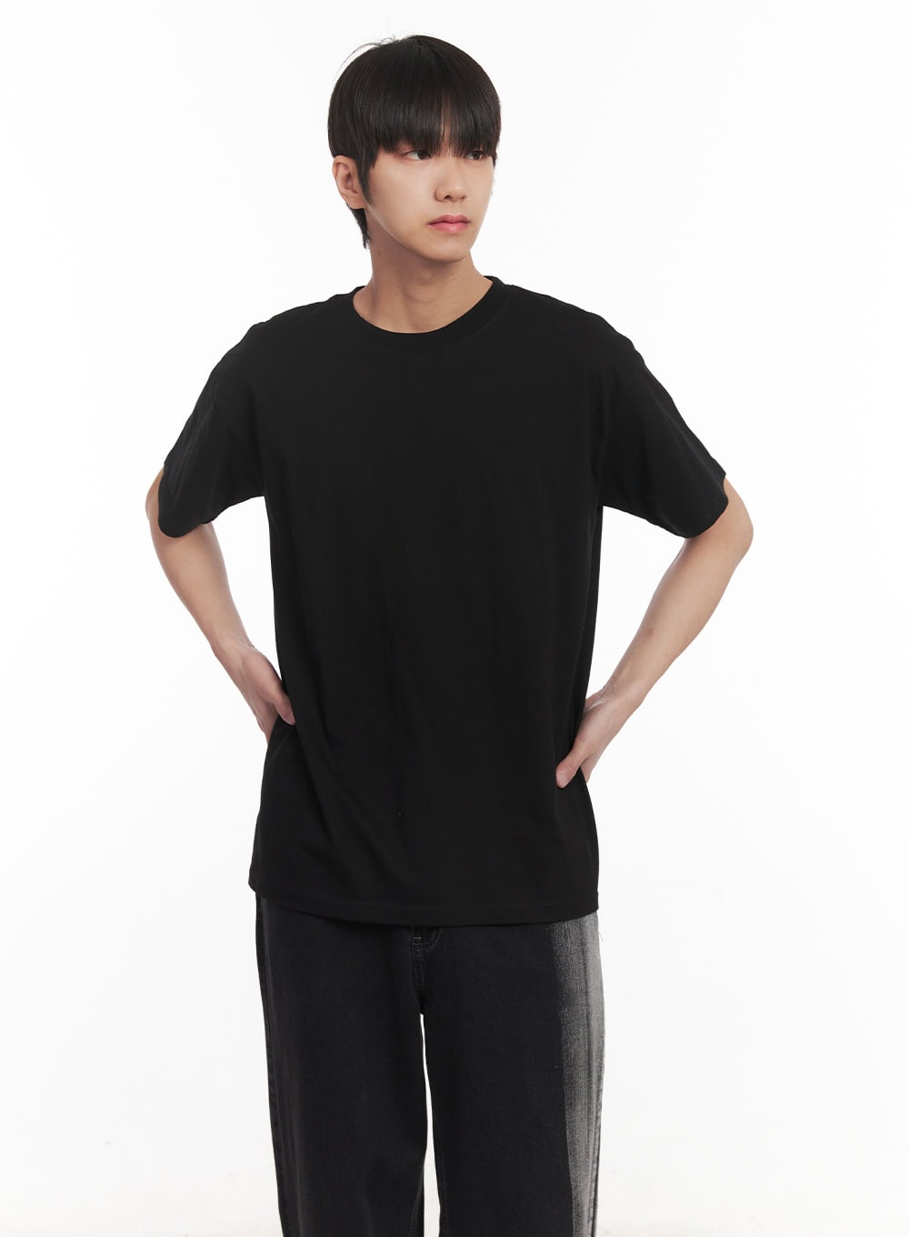 Men's Essential T-Shirt (Black) IM519