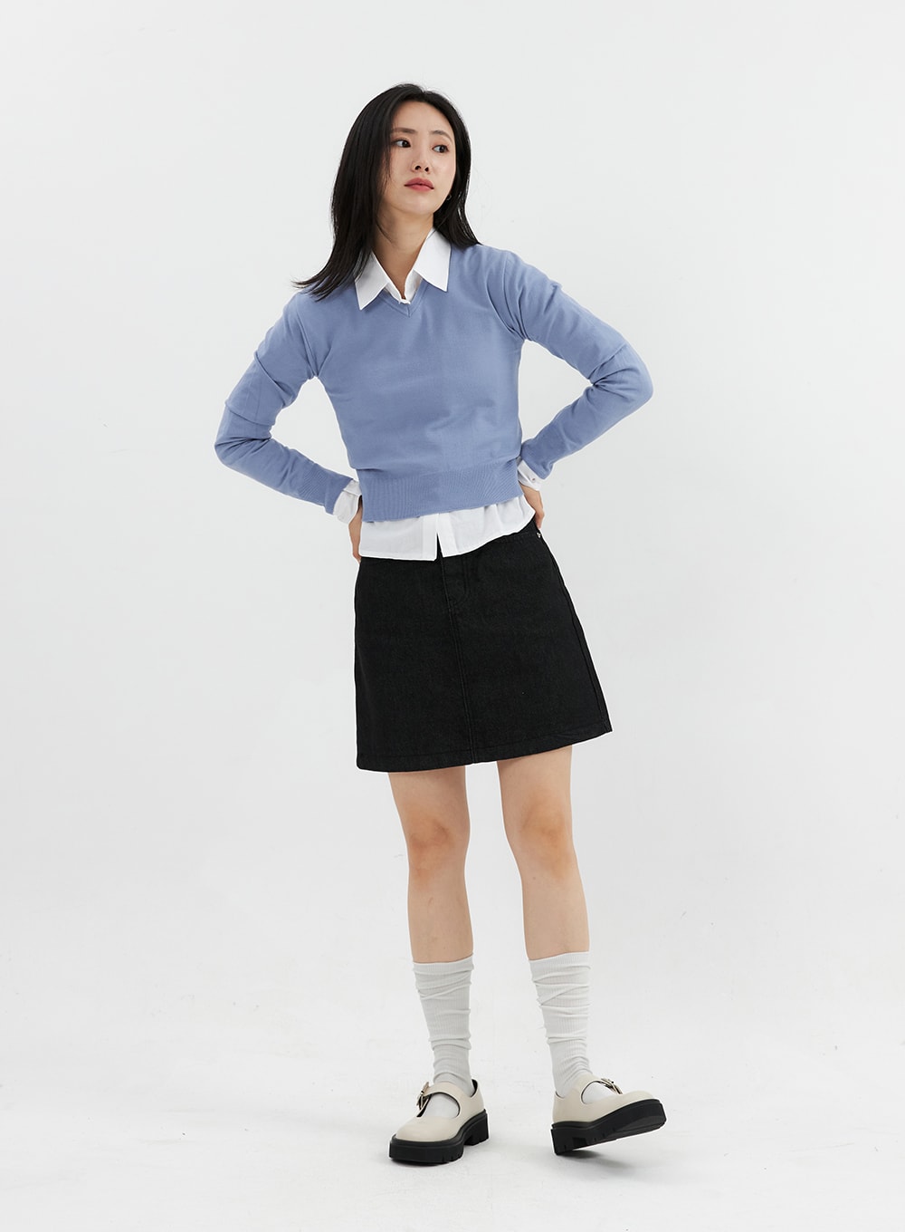 V-Neck Knit Sweater OO304