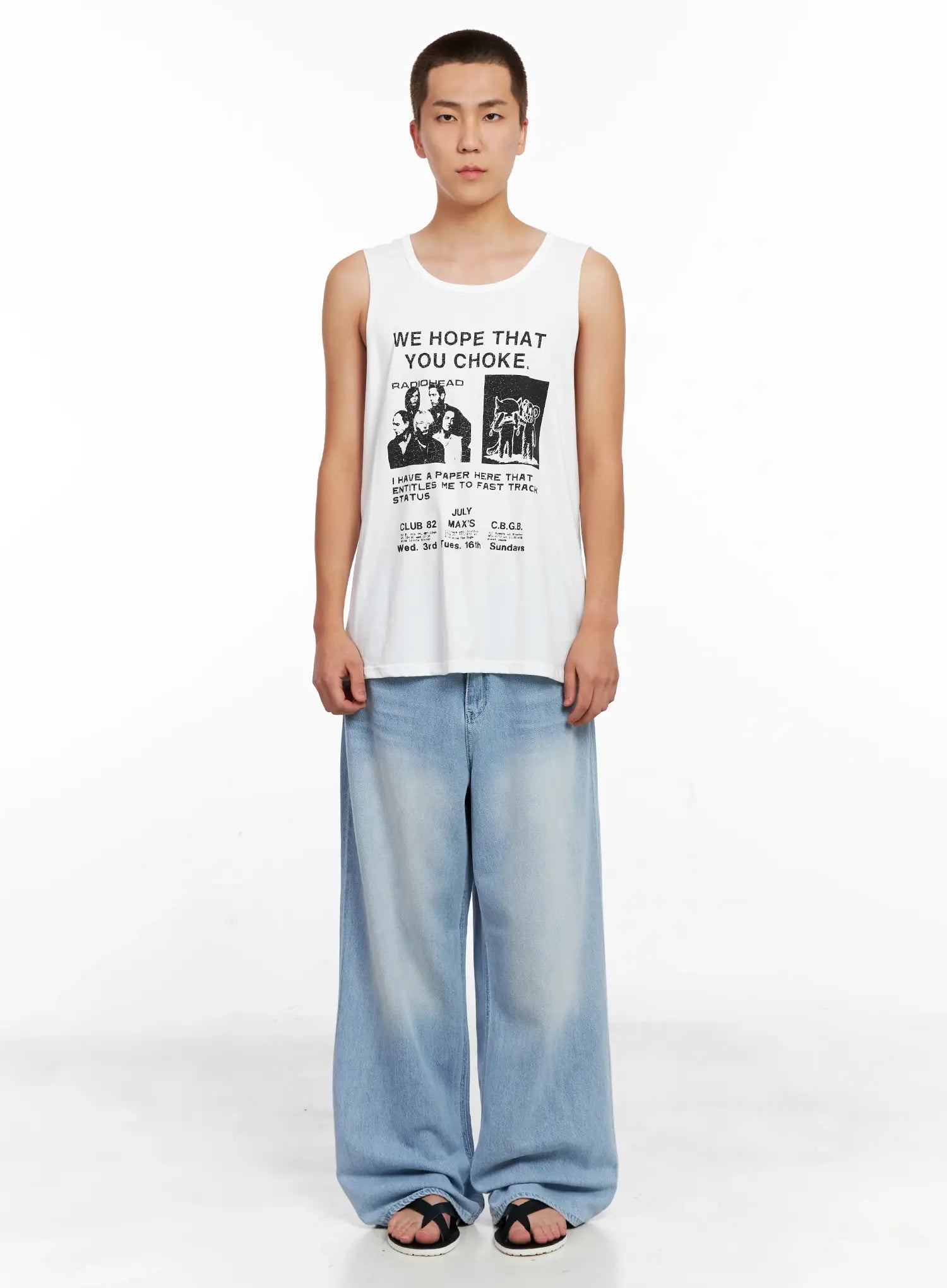 Men's Light-Wash Denim Jeans IG508