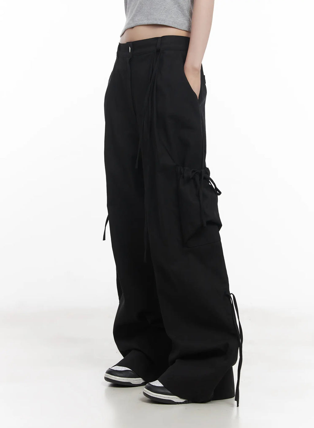Strap Cargo Wide-Leg Pants CU518