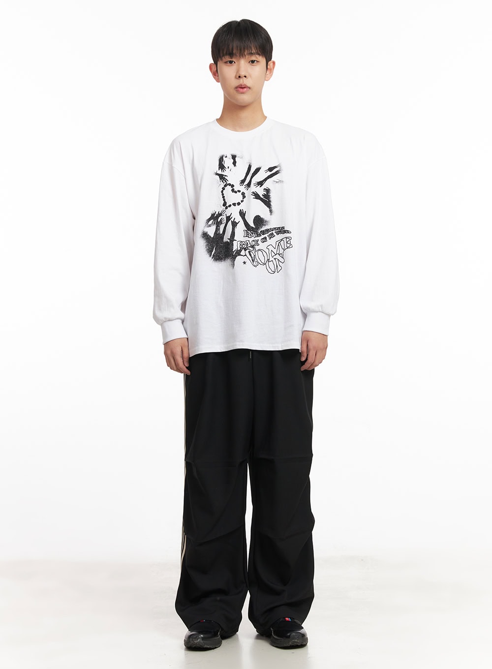 Men's Wide-Fit Striped Sweatpants IM517