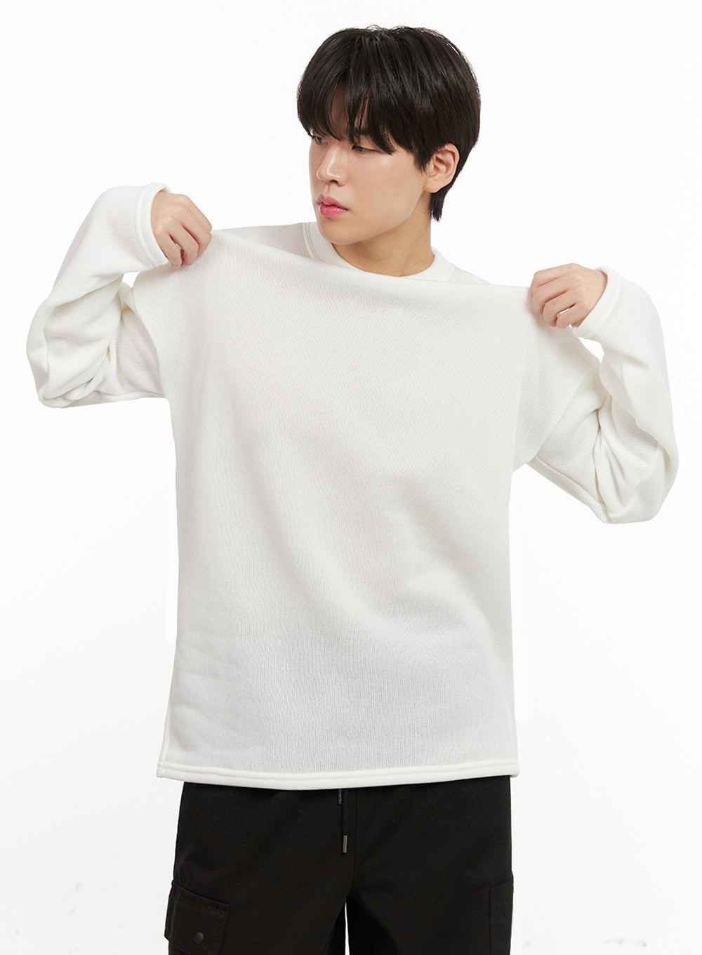 Men's Basic Loose-Fit Sweater IJ517