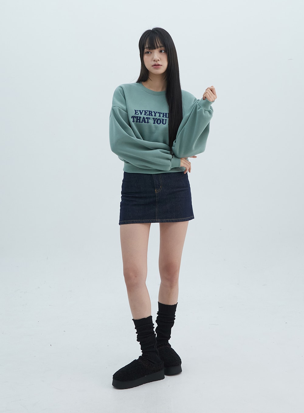 Lettering Crop Sweatshirt ON310