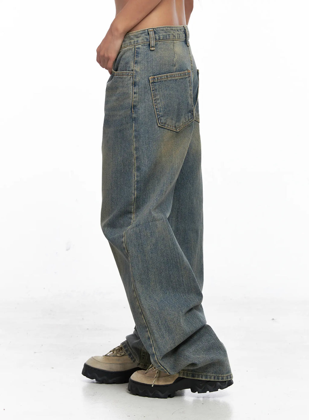 Denver Vintage Washed Semi-Wide Jeans CO513