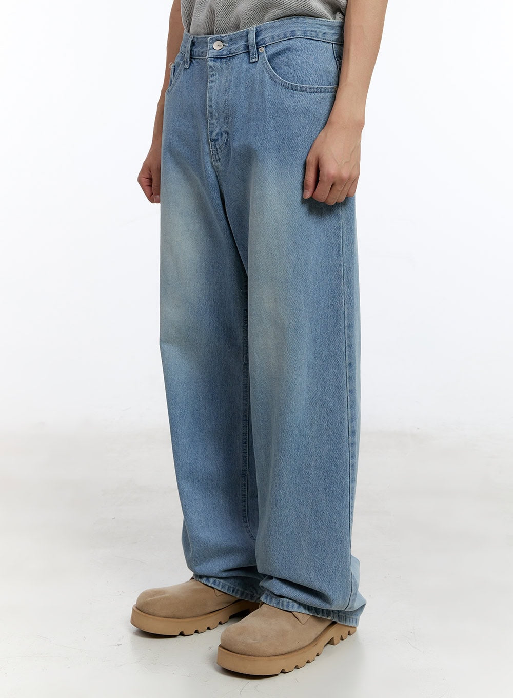 Men's Wide-Leg Jeans (Light Blue) IY530