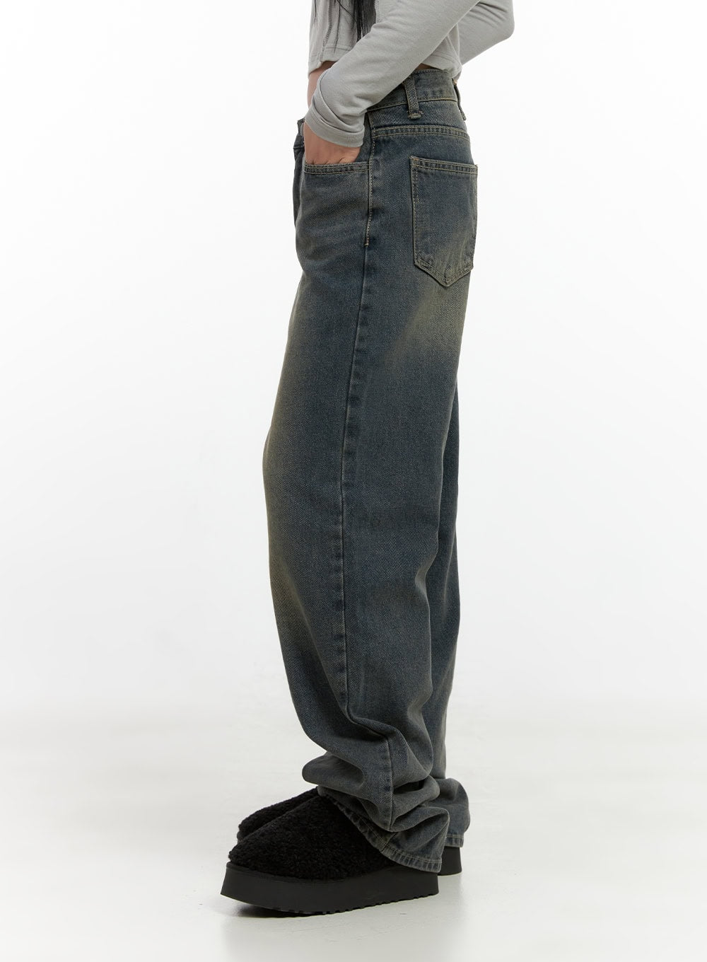 Alina Washed Wide-Leg Jeans CN407