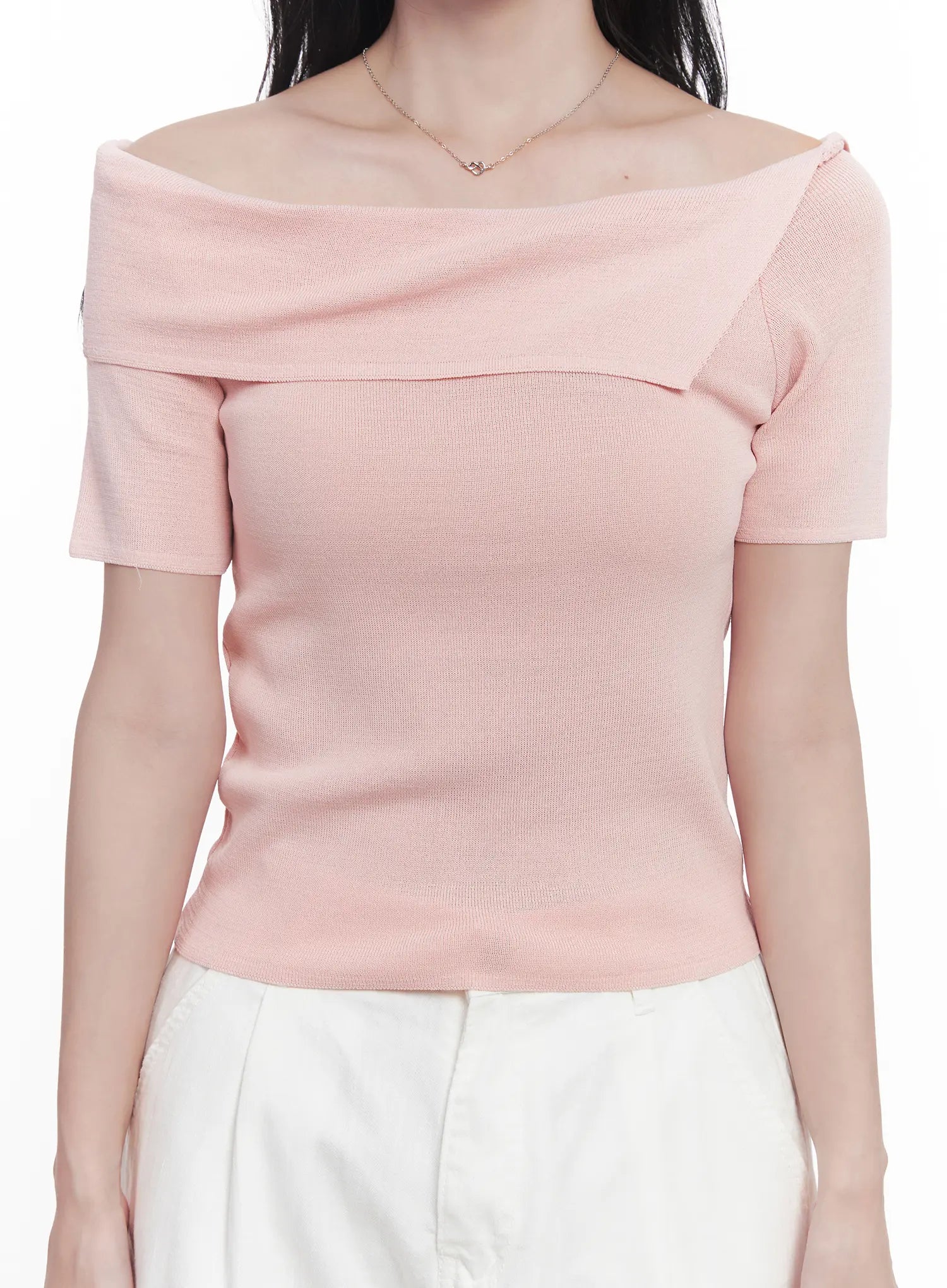Off-Shoulder Asymmetric Short-Sleeve Sweater CU525
