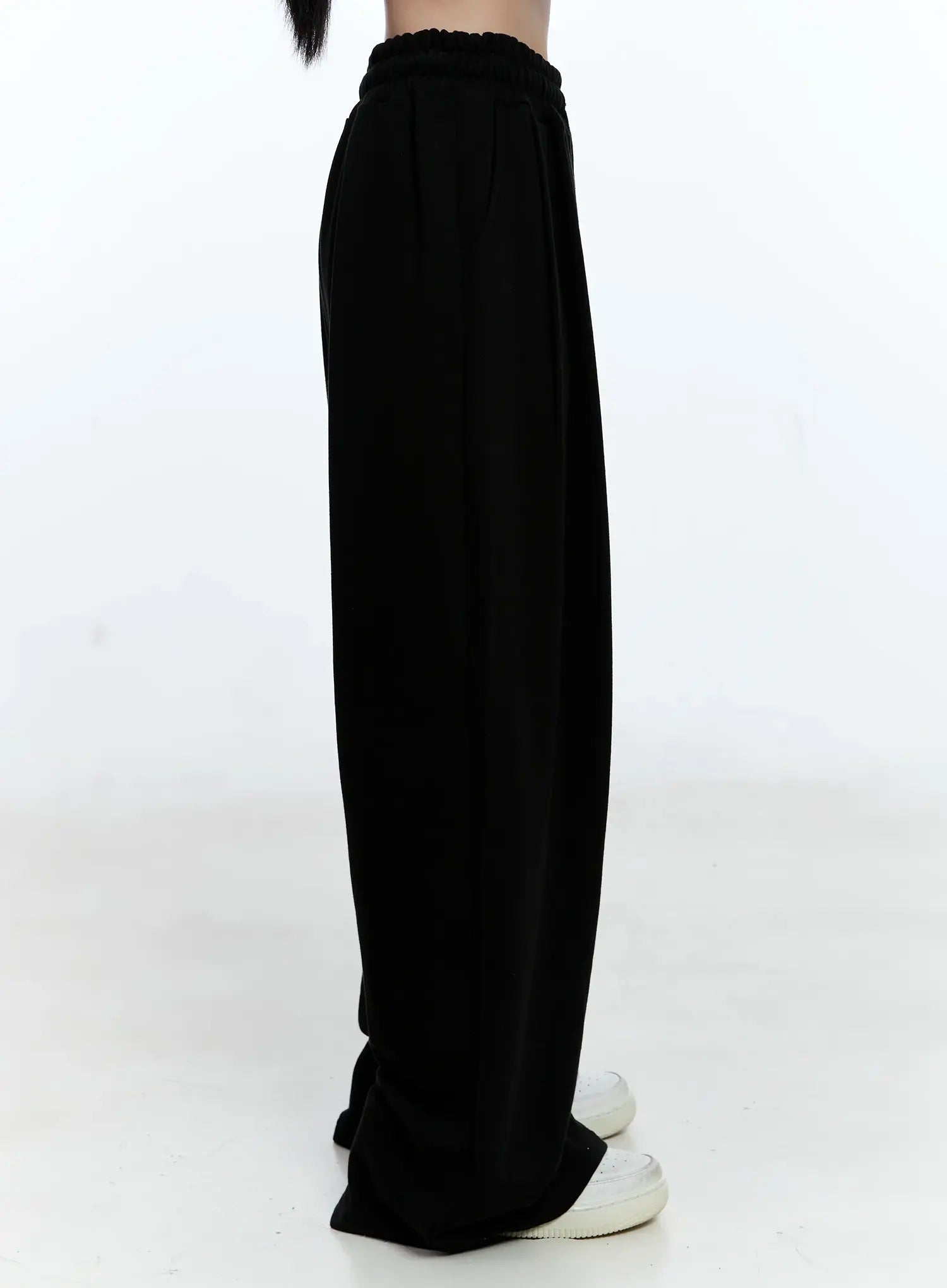 Pintuck Wide-Leg Trousers CG513
