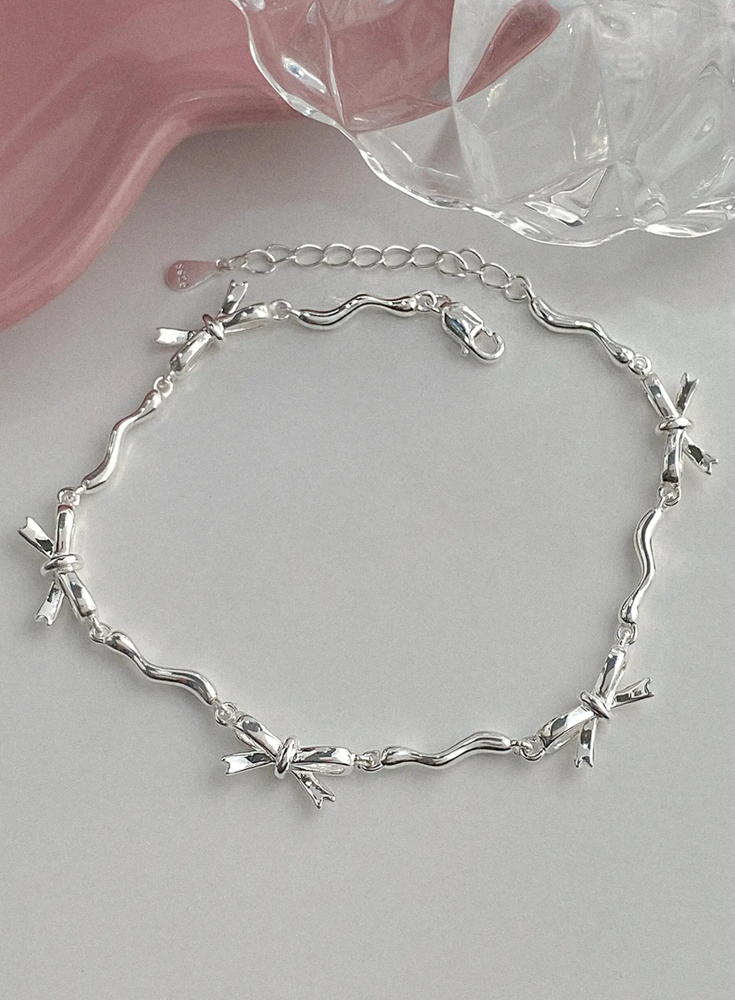 Rhys Ribbon Stick Chain Bracelet IU506