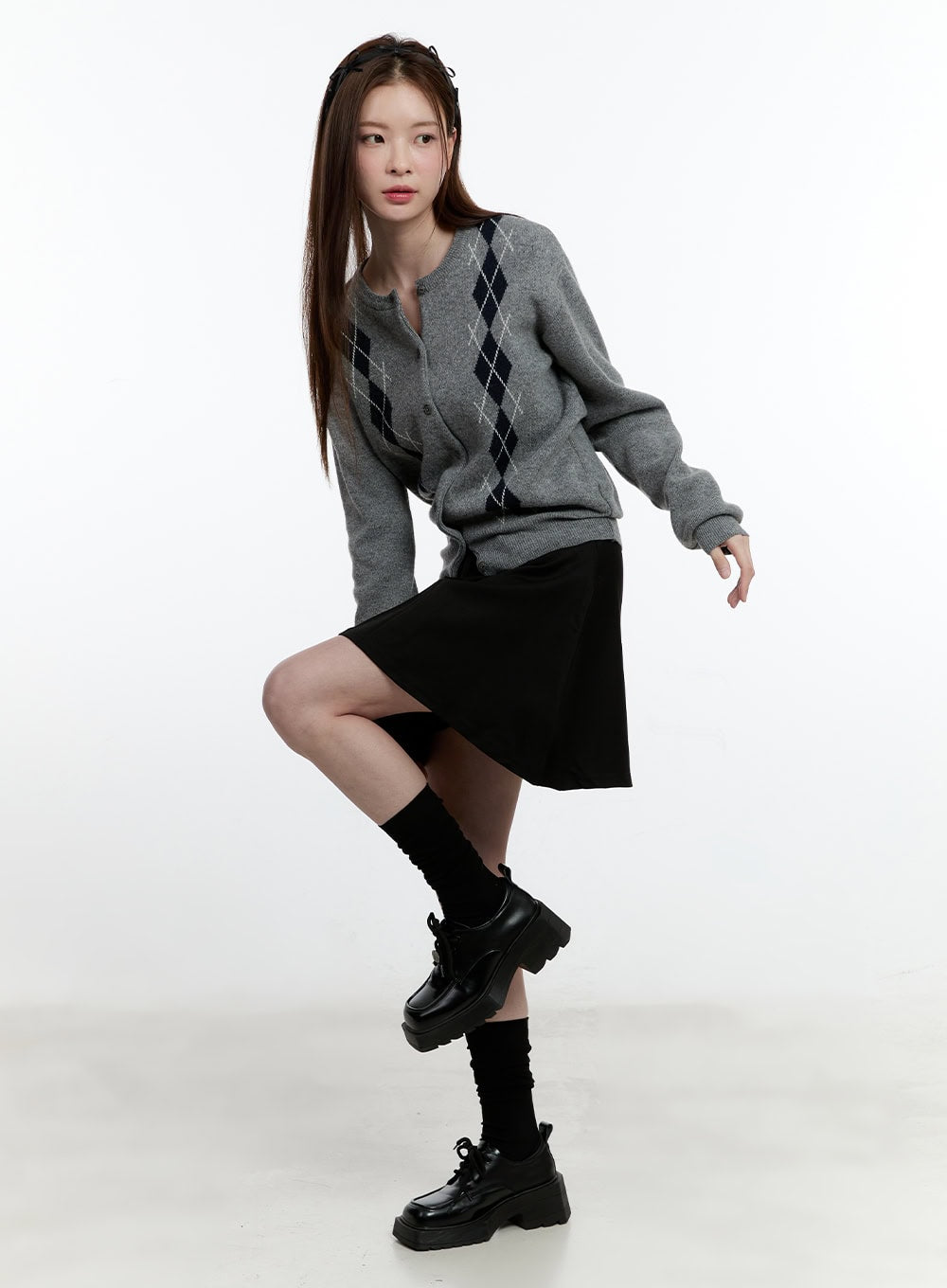 Cashmere-Blend Argyle Buttoned Cardigan CM521