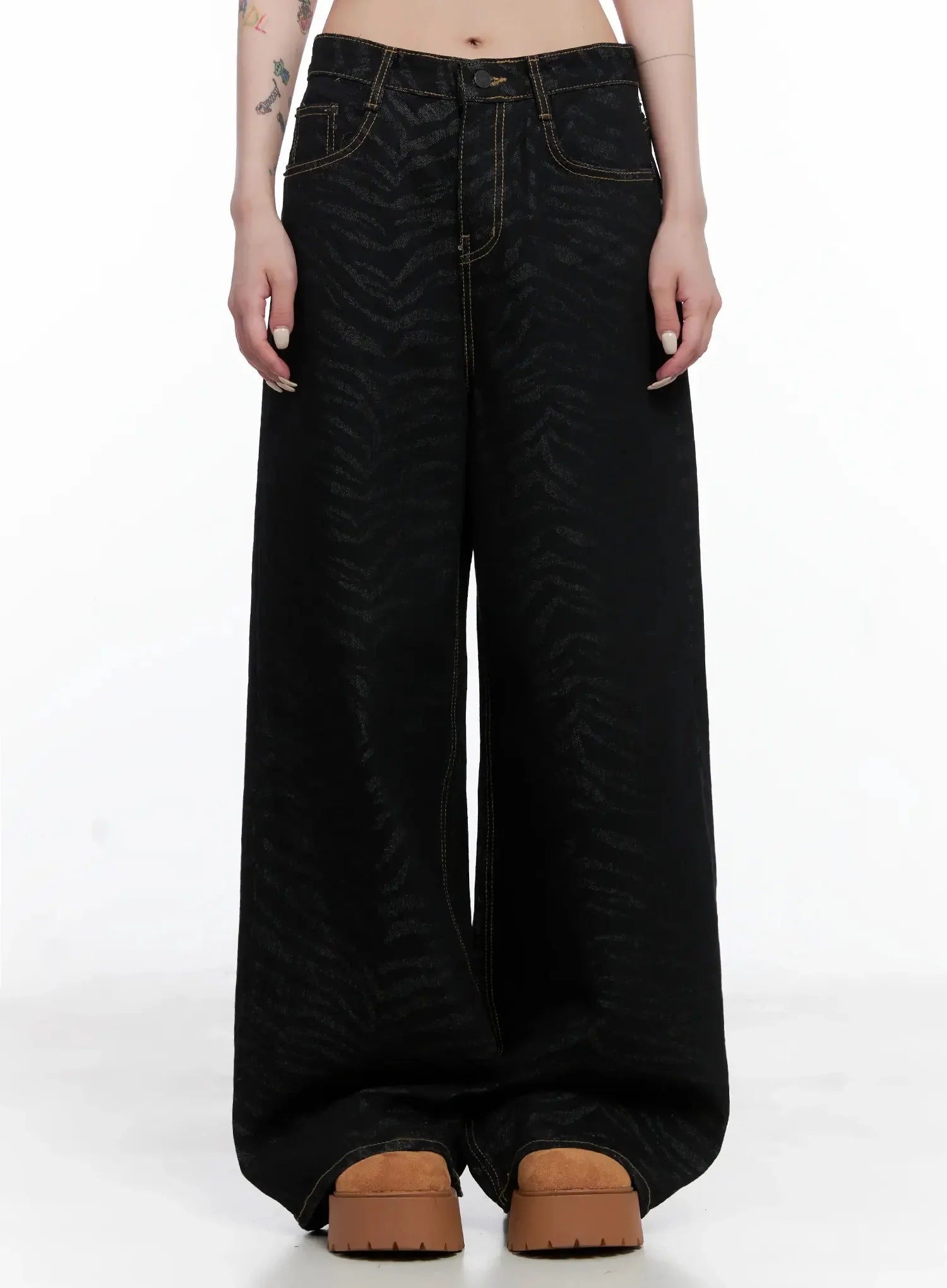 Freyja Animal Print Wide Leg Jeans IS508