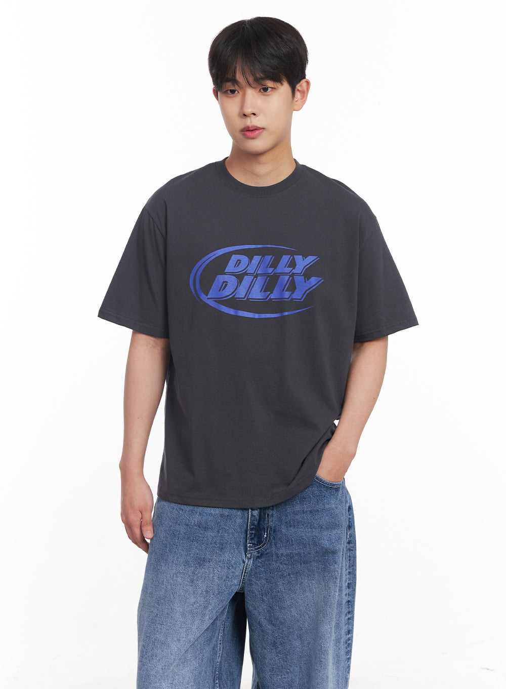 Men's "Dilly" Graphic T-Shirt IY522