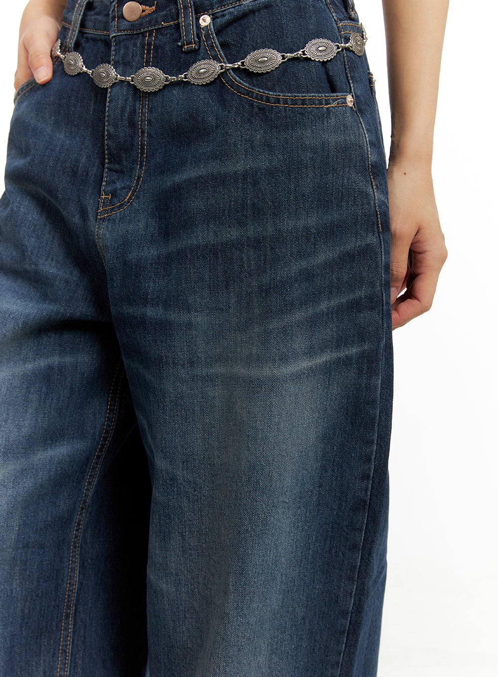 Washed Denim Baggy Jeans CA423
