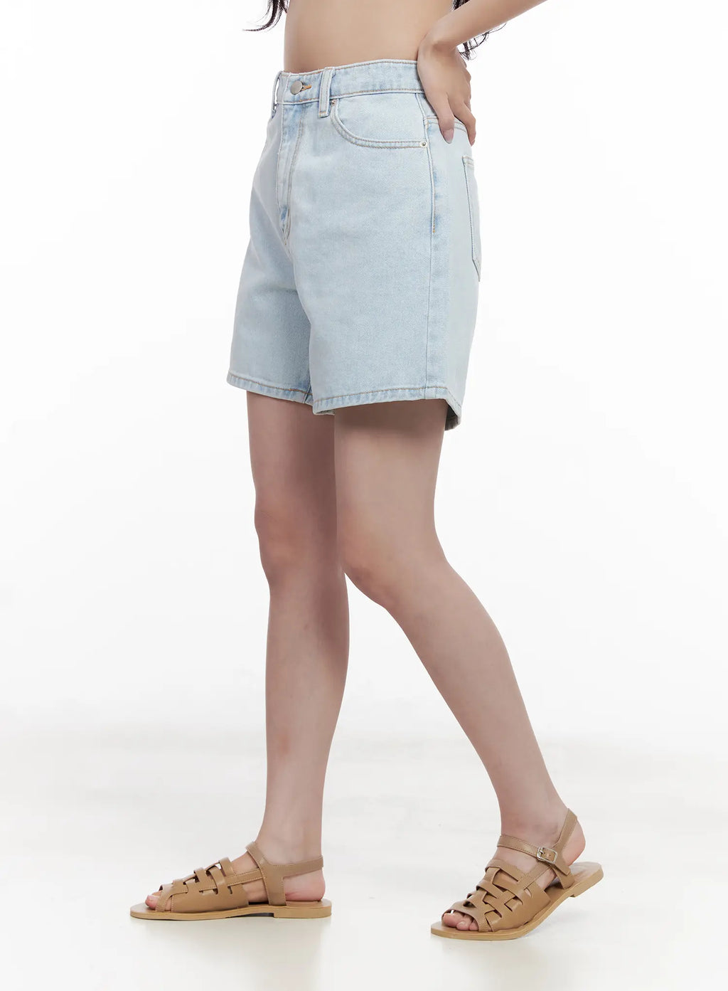 Casual Light-Wash Denim Shorts CL516