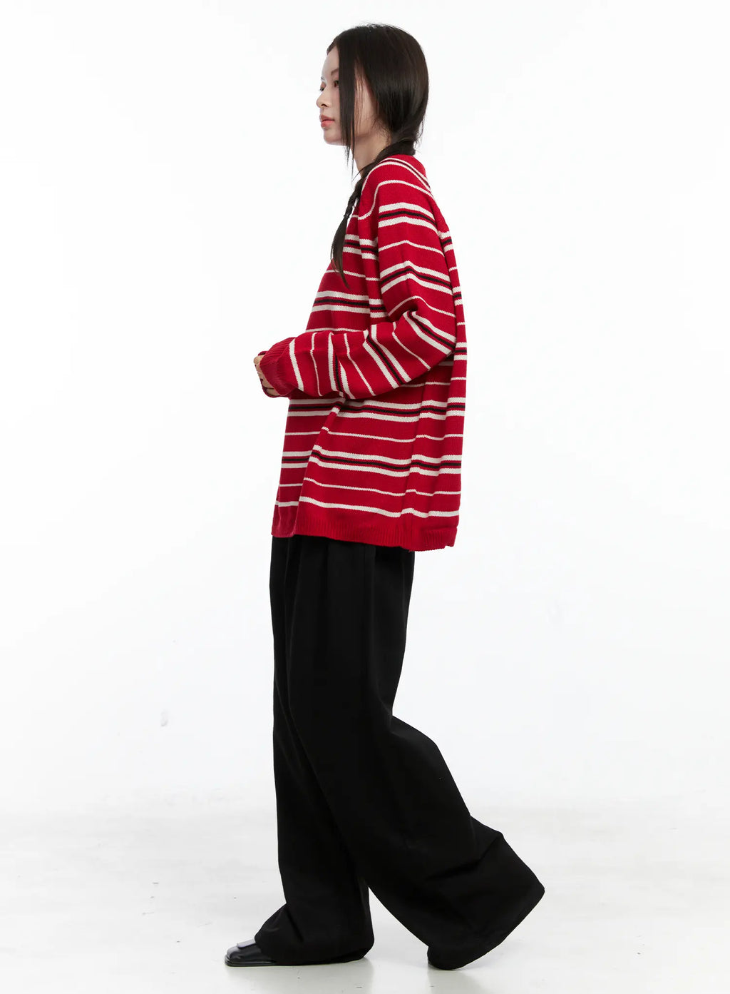 Oversized V-Neck Striped Knit Sweater CO503