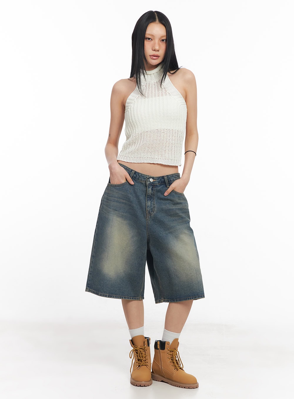 Halter-Neck Sleeveless Crop Top CY528