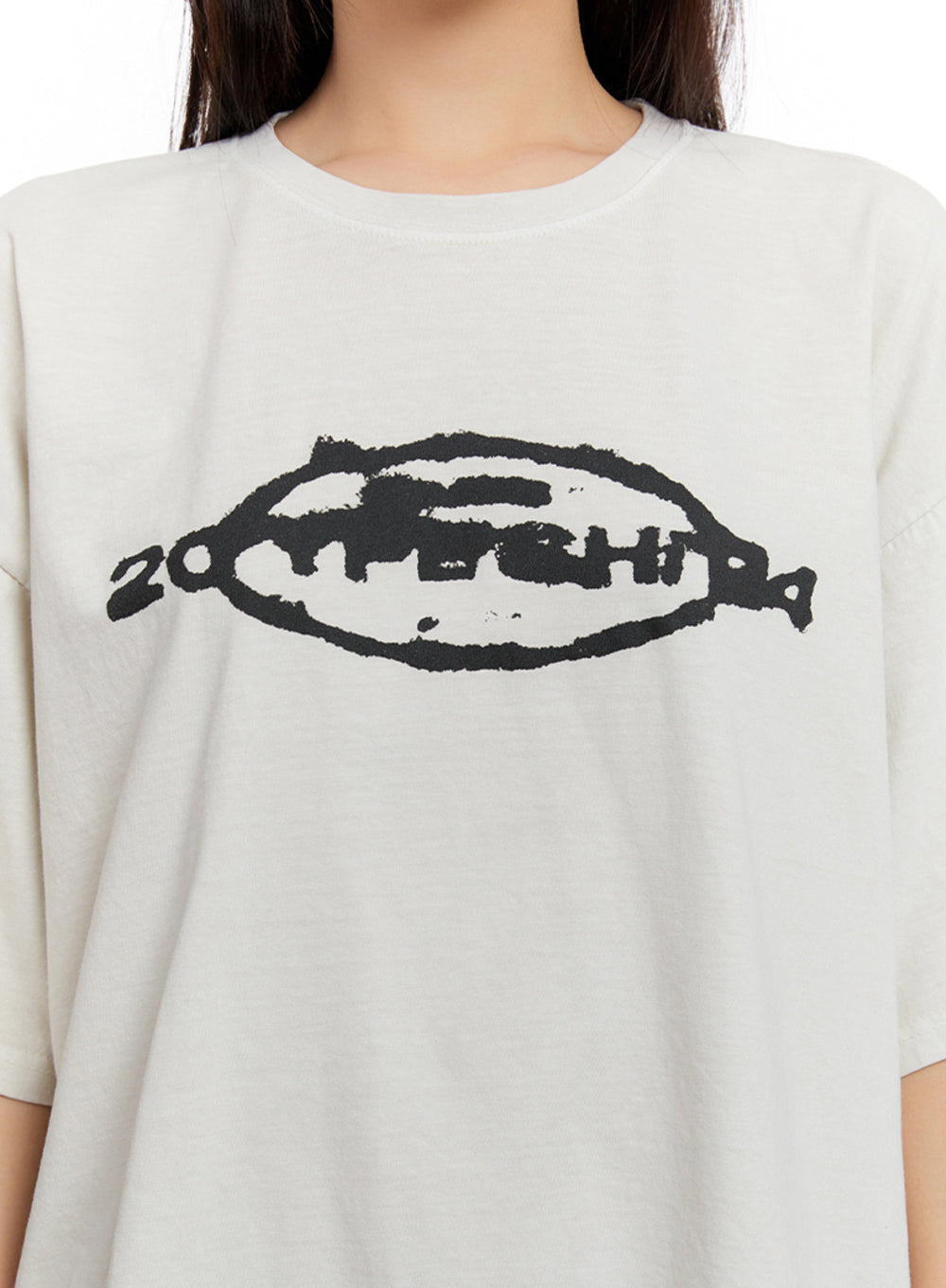 Oversized Washed Graphic Tee IU509