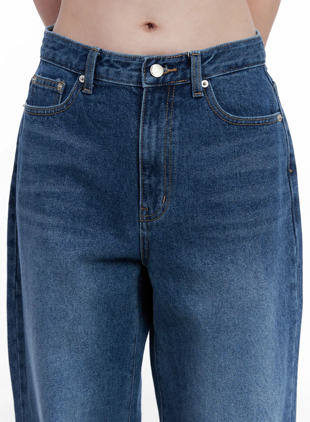 Rumi Wide Leg Straight Jeans CG520