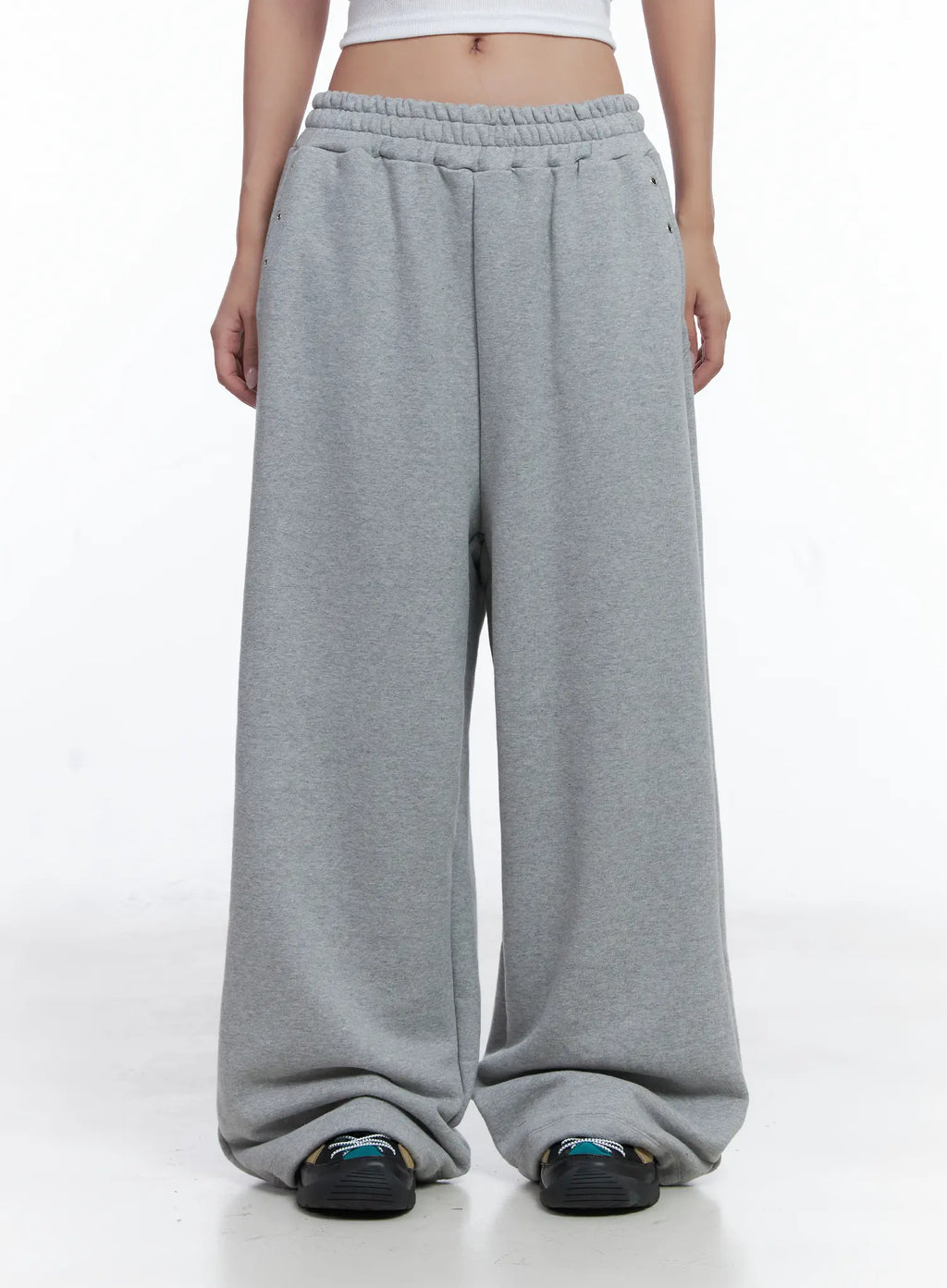 Eyelet Pocket Sweatpants CS502