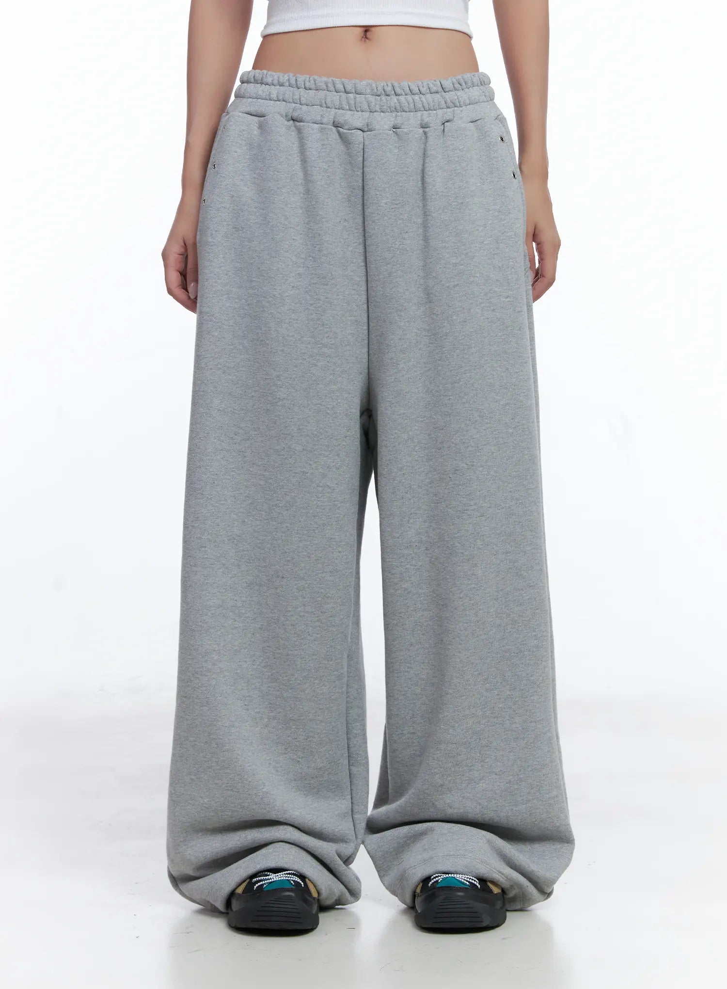 Eyelet Pocket Sweatpants CS502