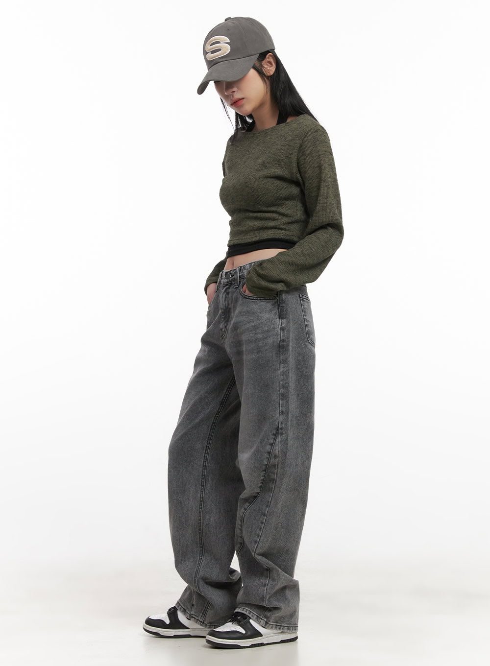 Off-Shoulder Long Sleeve Crop Top CJ517